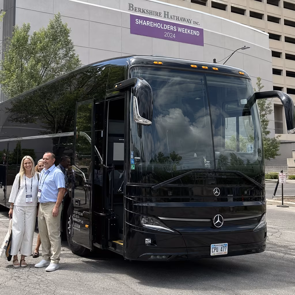 Rent a Bus to Berkshire Hathaway Shareholders Weekend