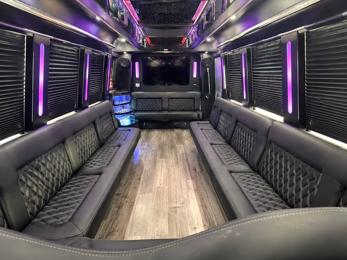 Council Bluffs Homecoming & Prom Party Bus Rentals