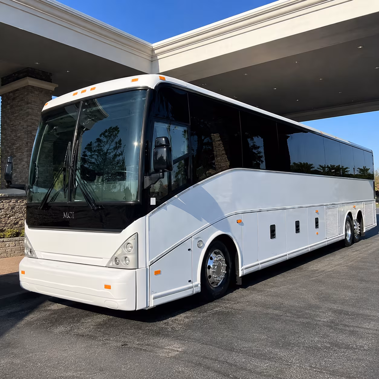 Lincoln Wedding Transportation & Shuttle Service