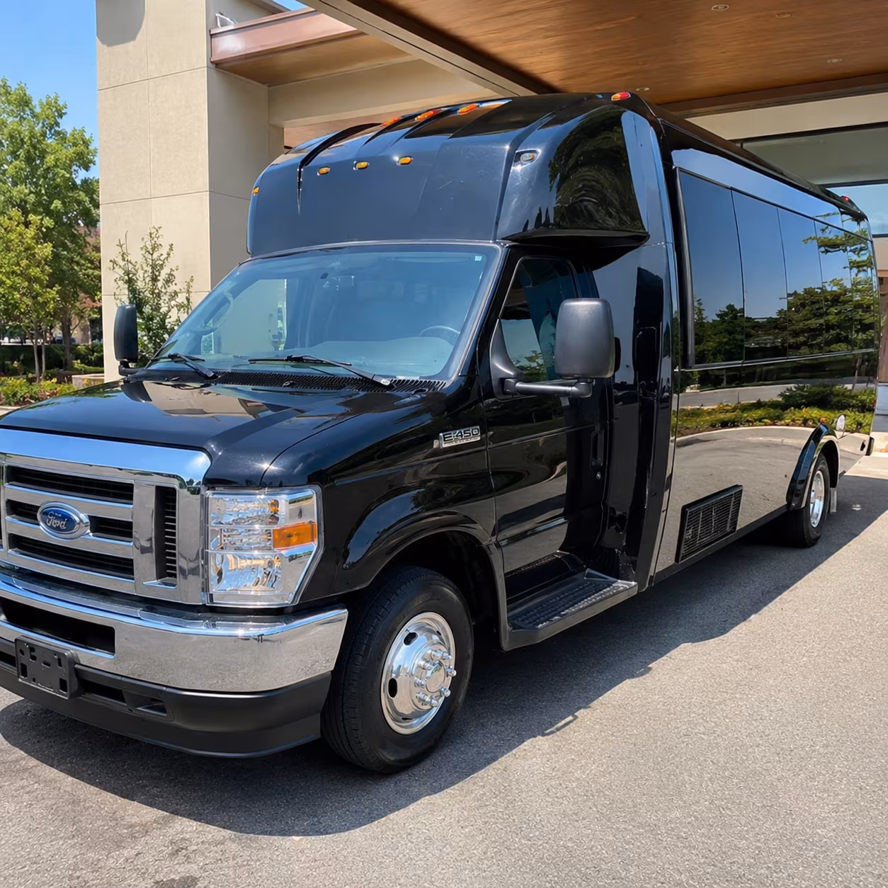 Omaha Prom & Homecoming Transportation party bus exterior