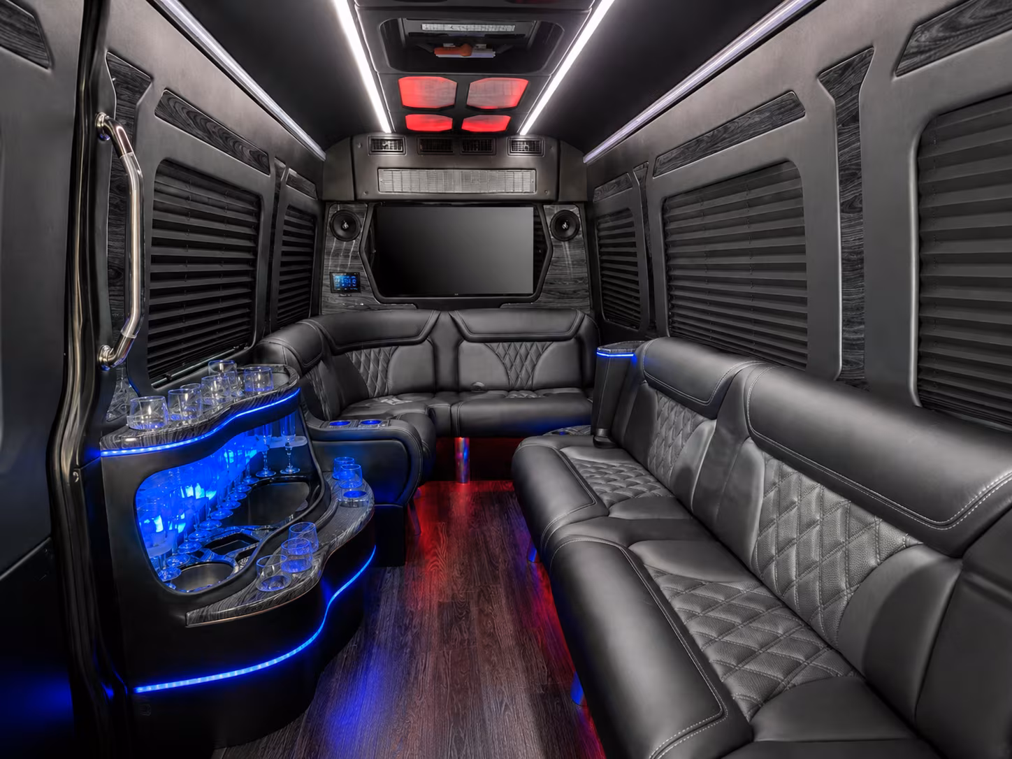 Omaha Wedding Transportation & Shuttle Service