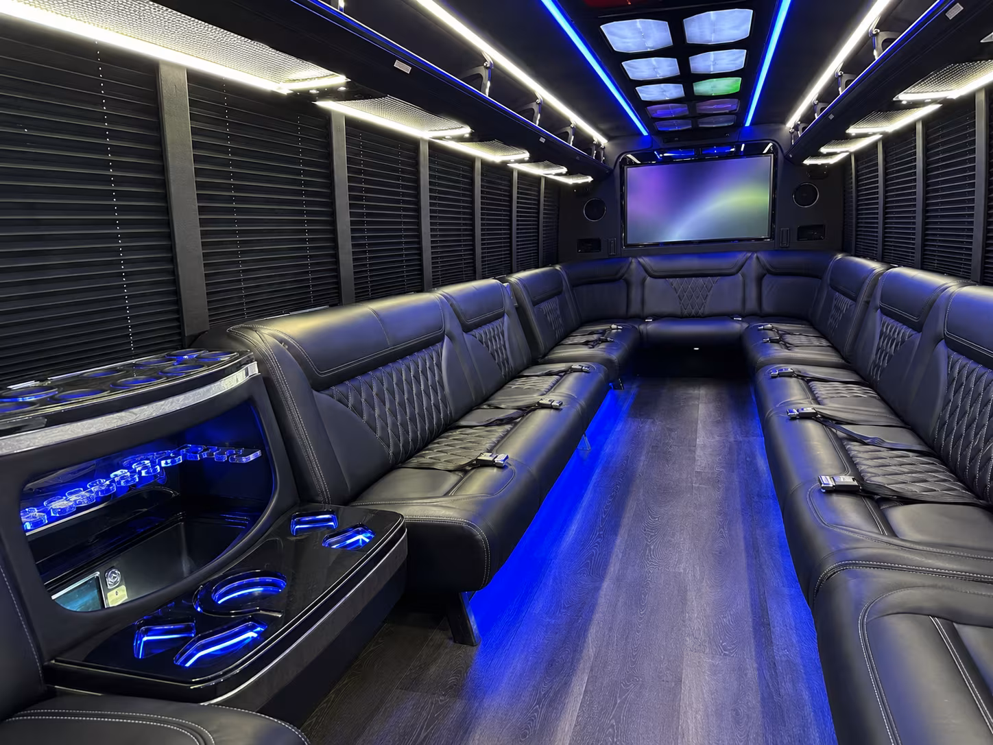 Omaha Winery Tour & Pub Crawl Transportation party bus exterior