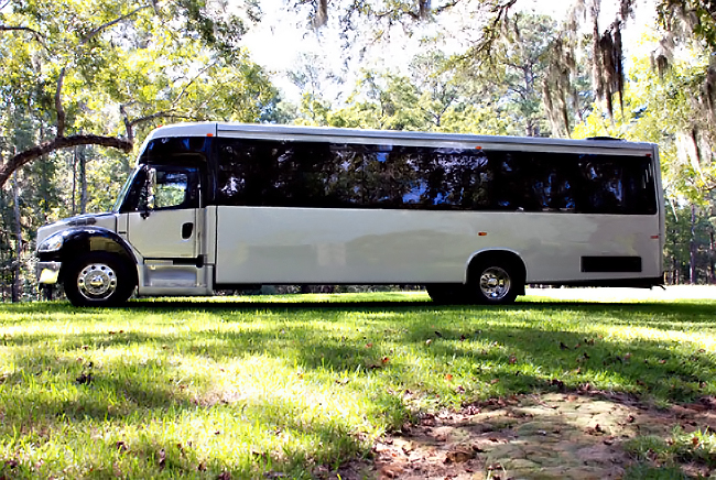 Omaha 40 Person Shuttle Bus